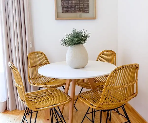 Formosa 178 By Guestify